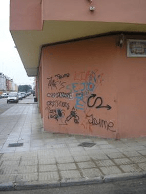 PERICIA CALIGRÁFICA APLICADA AL CONTROL DE GRAFITIS
